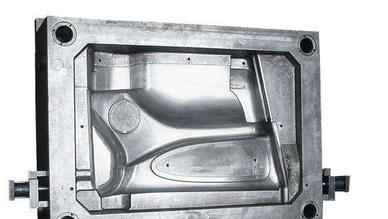 塑膠注塑模具選材三大原則_亚洲精品久久久无码模具