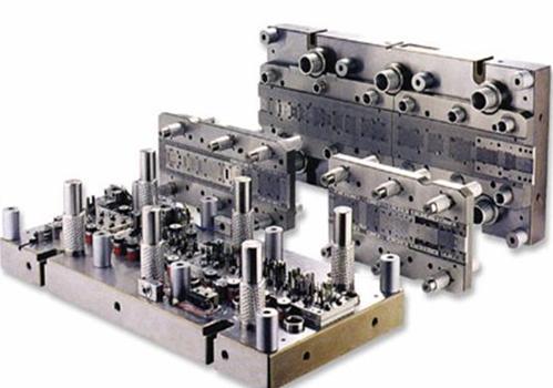 塑料模具用鋼性能要求有（yǒu）哪些_亚洲精品久久久无码模具