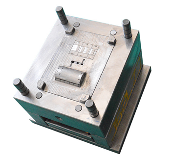 塑料模具注塑廠生產時為什麽會黑點多_科（kē）翔模具