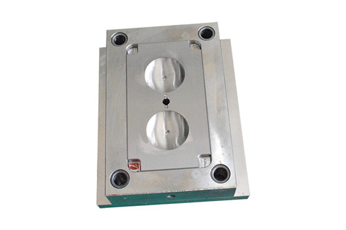 注塑（sù）成型模具（jù）