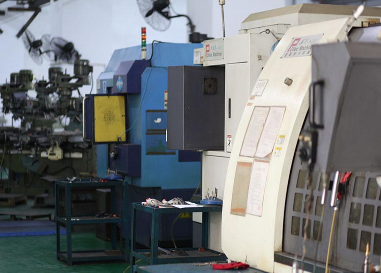 上下模有那些（xiē）需要注意的（de）東西呢？