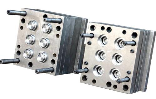 深圳模具廠家：注塑模具（jù）和塑膠模具有什麽（me）區別（bié）